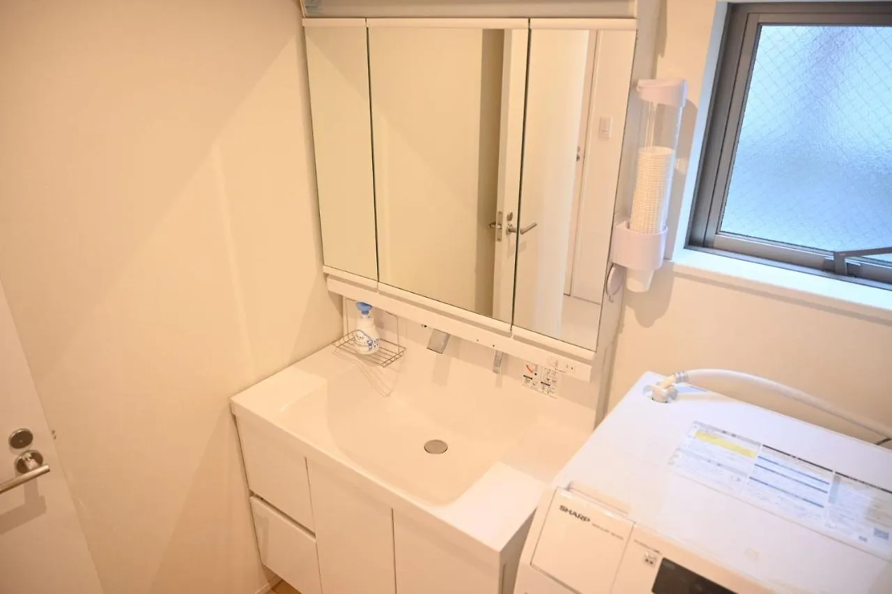 Apartment Nishiikebukuro Pure Gray Villa Tokyo Japan